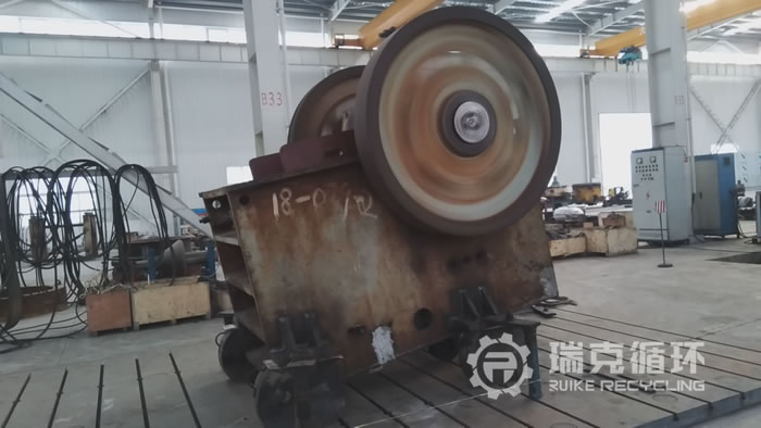 出售一台 二手600x900颚式破碎机