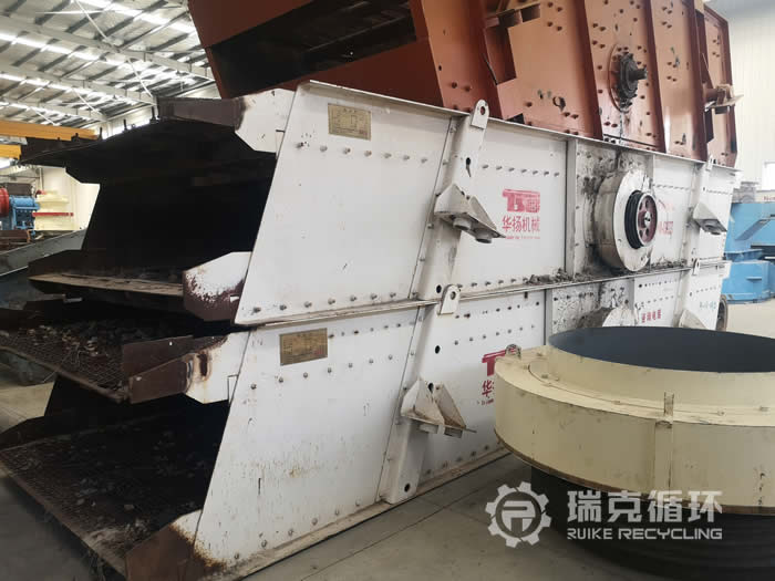 二手2YK2270振动筛出售